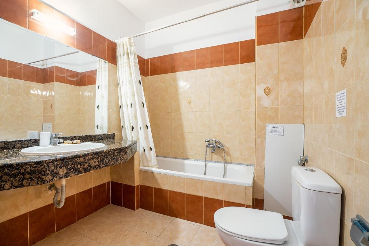 Livadia Beach Suite Luaran gambar